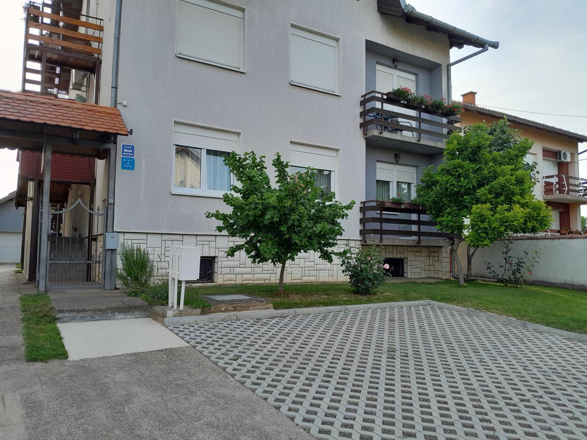 Apartman Kod Dide I Bake Vukovár Kültér fotó
