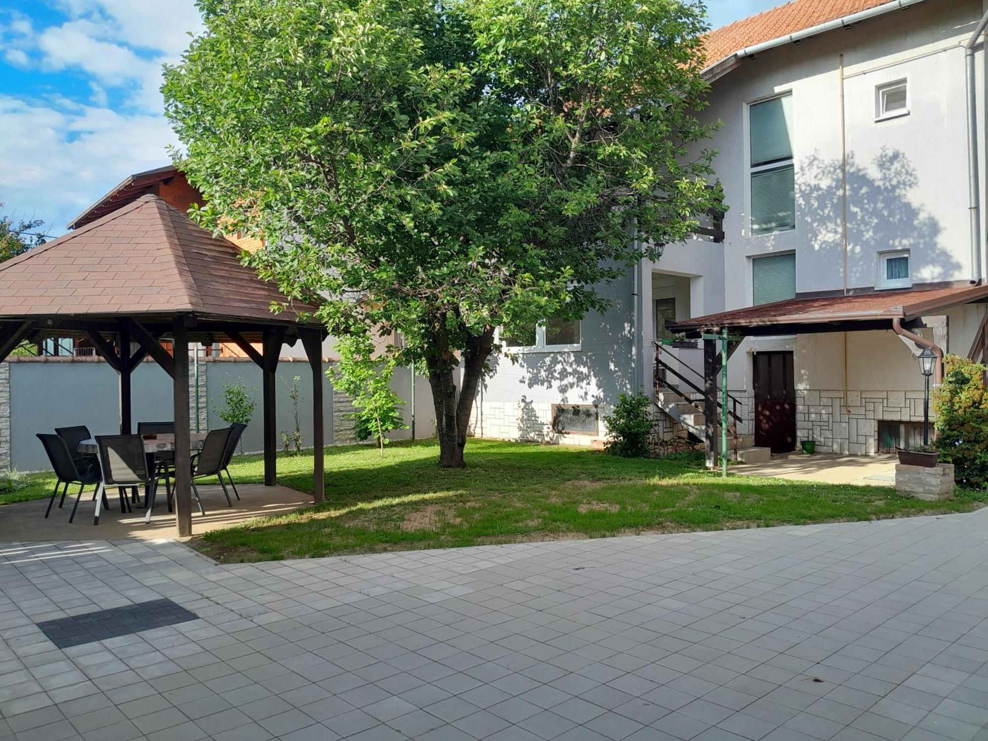 Apartman Kod Dide I Bake Vukovár Kültér fotó