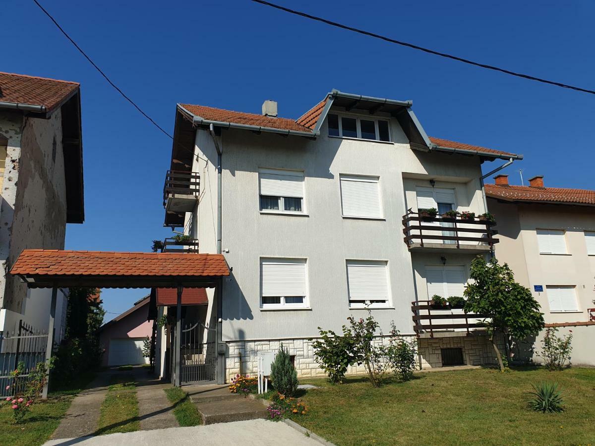 Apartman Kod Dide I Bake Vukovár Kültér fotó